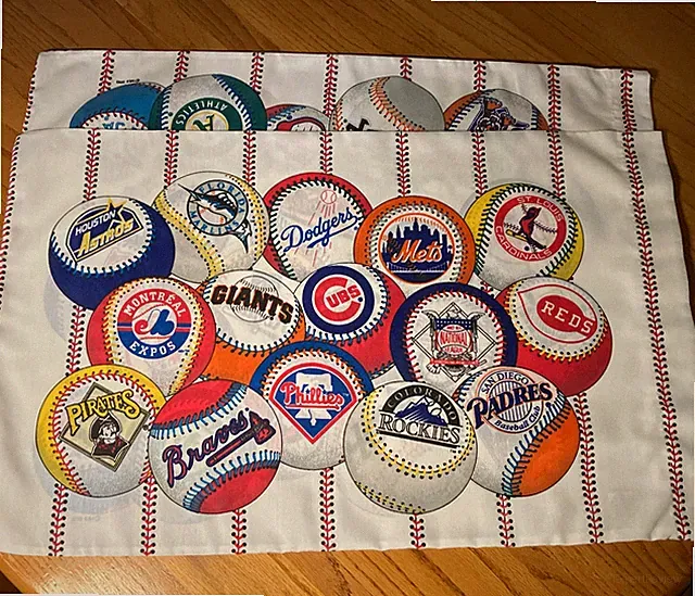 VTG 1993 MLB Baseball Team Logo Std. Size Pillowcases Double Sided Bibb Co USA
